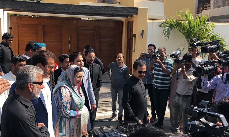 SAPM on Information Firdous Ashiq Awan interacts with the media outside Naeemul Haque's residence. — Photo provided by Imtiaz Ali SAPM on Information Firdous Ashiq Awan interacts with the media outside Naeemul Haque's residence. — Photo provided by Imtiaz Ali