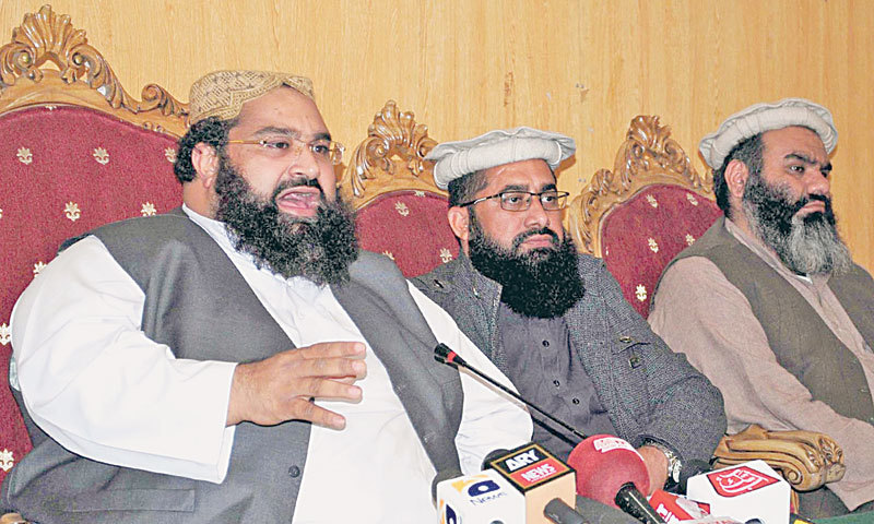 Addressing a press conference along with clerics and religious scholars here on Wednesday, Pakistan Ulema Council (PUC) chairman Hafiz Tahir Ashrafi (left) decried those who are opposing the anti-polio campaign and termed it a conspiracy against the country. — INP/File