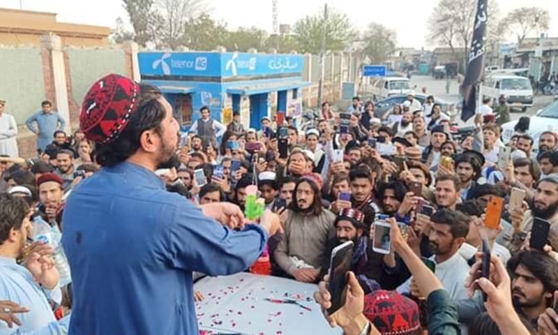 Pashtun Tahaffuz Movement chief Manzoor Pashteen addresses party workers after being released from jail. — Photo by author