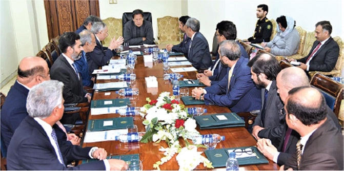 ISLAMABAD: Prime Minister Imran Khan is holding a meeting with the managing committee of the Overseas Investors Chamber of Commerce and Industry on Wednesday.—APP