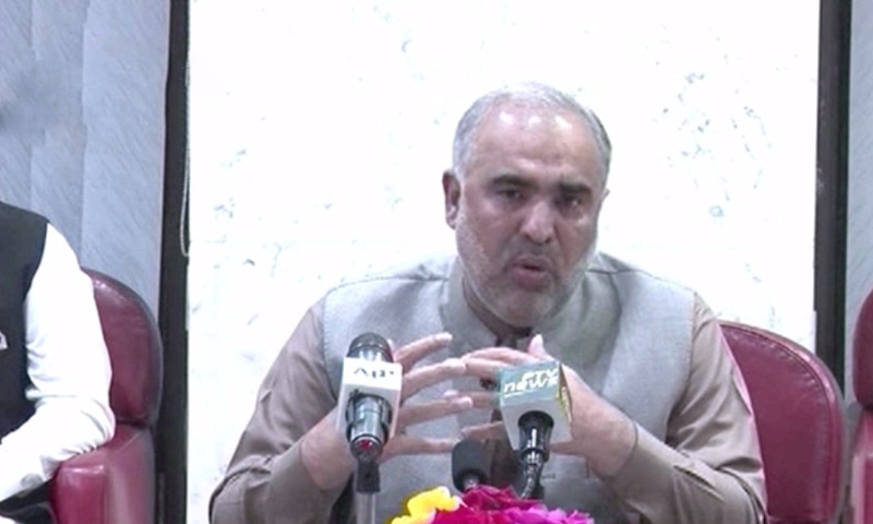 National Assembly Speaker Asad Qaiser speaks to the media in Islamabad. — DawnNewsTV