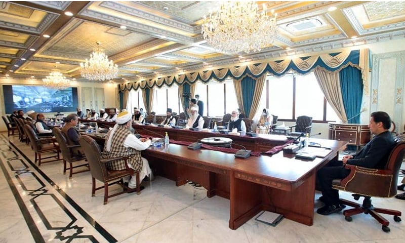 وزیراعظم کی زیر صدارت اجلاس ہوا&mdash;فوٹو: ریڈیو پاکستان