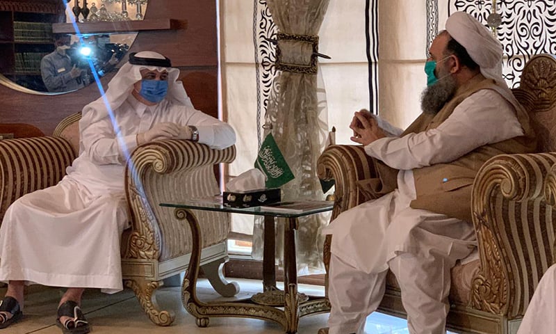 Minister for Religious Affairs Noorul Haq Qadri meets Saudi Ambassador Nawaf Saeed Al-Maliki.