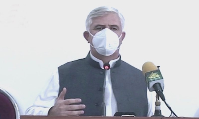 Khyber Pakhtunkhwa Chief Minister Mahmood Khan addresses a ceremony. — DawnNewsTV