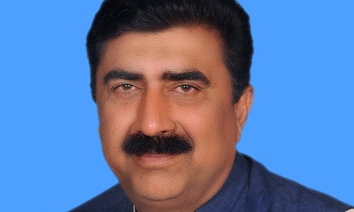 Multan’s Ahmad Deharr says FM corrupt, disloyal to PM. — Photo courtesy NA website