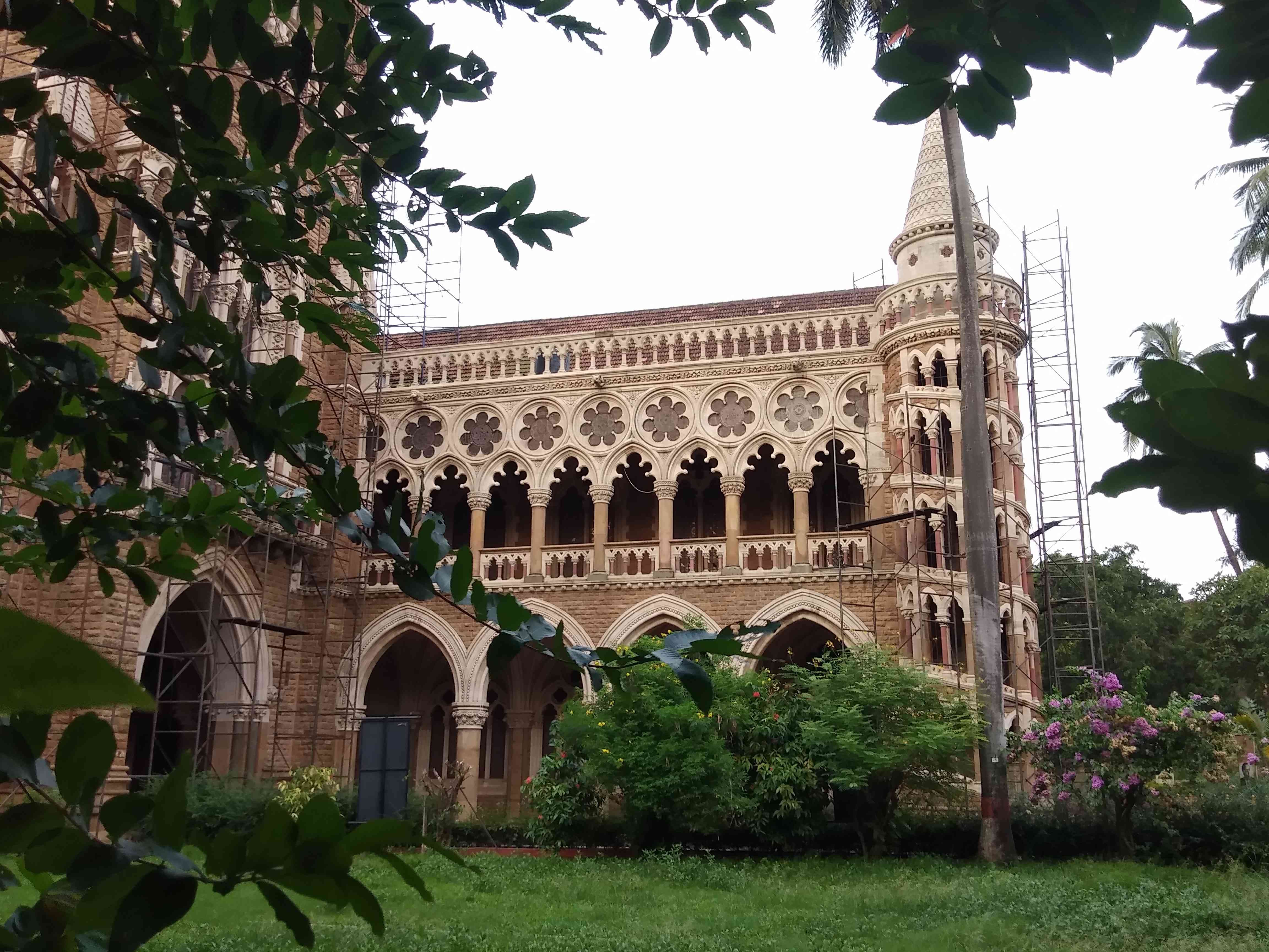 The library of the University of Mumbai. — Ganesh Raghuveer/Scroll.in