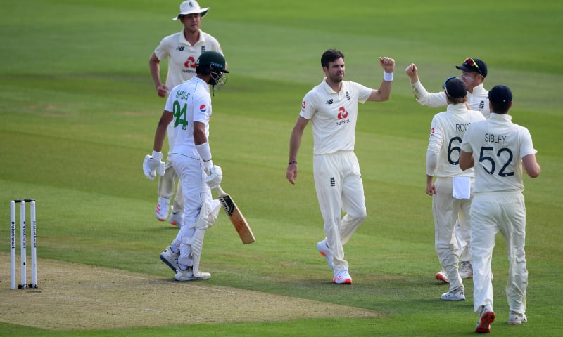 England's James Anderson, third left, celebrates with teammates the dismissal of Pakistan's Shan Masood, second left with bat, during the first day of the second Test between England and Pakistan, at the Ageas Bowl in Southampton, England, Thursday. — AP England's James Anderson, third left, celebrates with teammates the dismissal of Pakistan's Shan Masood, second left with bat, during the first day of the second Test between England and Pakistan, at the Ageas Bowl in Southampton, England, Thursday. — AP