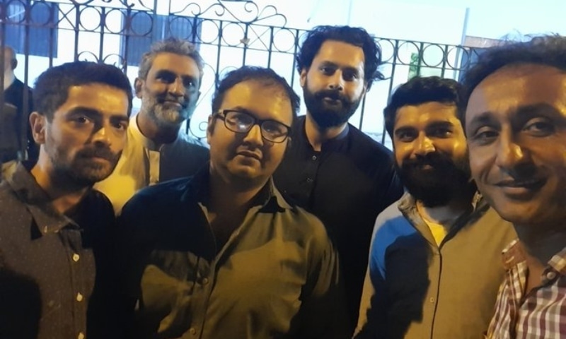 Express Tribune journalist Bilal Farooqi after being released by police early on Saturday.  — Photo courtesy Sameer Mandhro Twitter