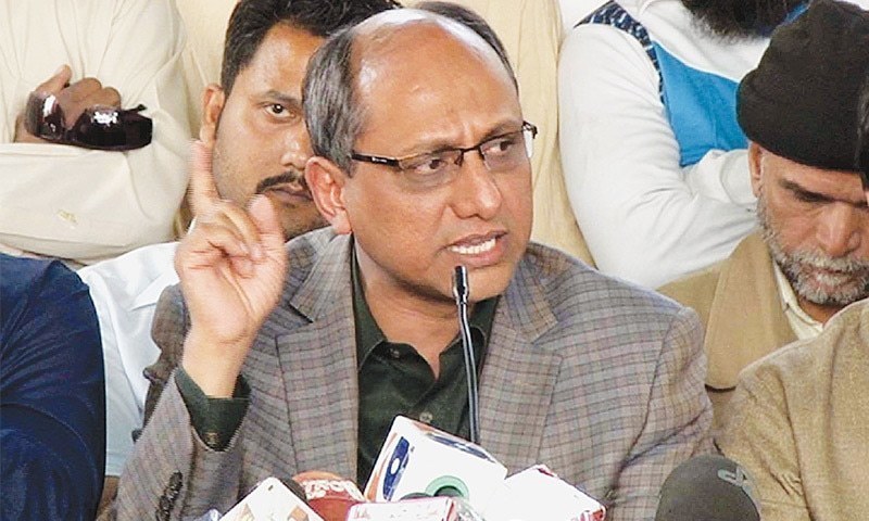 Sindh Education Minister Saeed Ghani directed on Thursday the relevant authorities to ensure the implementation of SOPs against the coronavirus as schools resume operations for lower secondary and primary classes on September 28.  — File