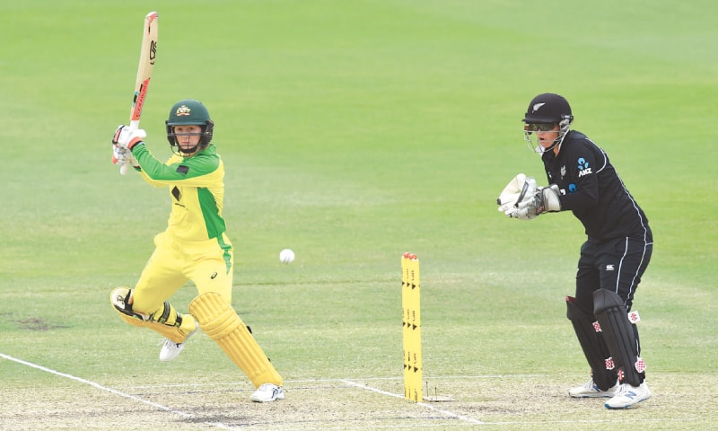 RACHAEL Haynes cuts during her innings of 96 in the third One-day International against New Zealand at the Allan Border Field on Wednesday. — AP RACHAEL Haynes cuts during her innings of 96 in the third One-day International against New Zealand at the Allan Border Field on Wednesday. — AP