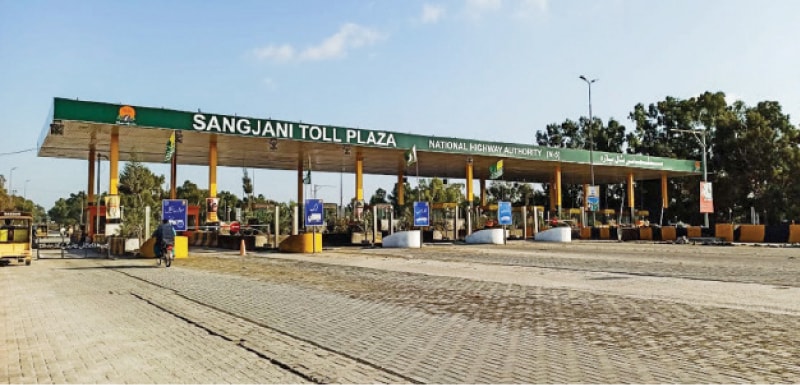 Sangjani toll plaza on G.T. Road near Taxila wears a deserted look as roads leading to Rawalpindi blocked to prevent the entry of TLP workers. &mdash; Dawn
