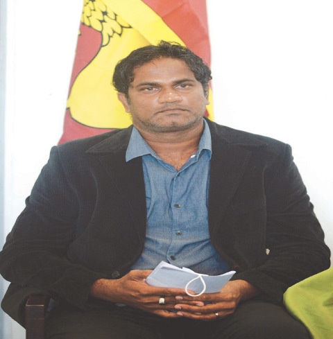 COLOMBO: Former Sri Lankan fast bowler Nuwan Zoysa addresses a press conference on Friday.—AFP