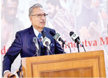 President Dr Arif Alvi speaks at the seminar on Wednesday. &mdash; APP