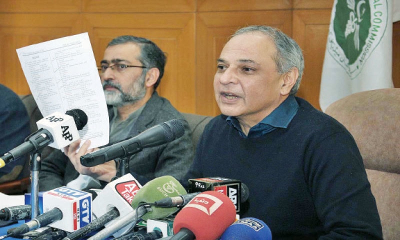 Pakistan Medical Commission Vice President Mohammad Ali Raza shows MDCAT results during the press conference at the National Press Club on Friday. — APP Pakistan Medical Commission Vice President Mohammad Ali Raza shows MDCAT results during the press conference at the National Press Club on Friday. — APP