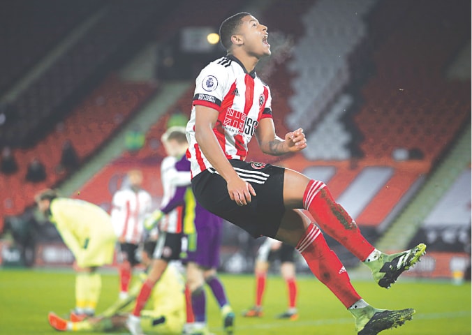 SHEFFIELD United’s Rhian Brewster celebrates at the end of the English Premier League match against Newcastle United at Bramall Lane.—AP SHEFFIELD United’s Rhian Brewster celebrates at the end of the English Premier League match against Newcastle United at Bramall Lane.—AP