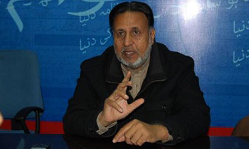 The Election Commission of Pakistan (ECP) has issued a notice to Punjab Minister for Housing Mahmoodur Rasheed for taking part in electioneering for a ruling PTI&rsquo;s candidate for PP-51, Gujranwala. &mdash; File photo