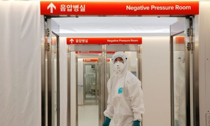 A medical worker checks the doors inside the Mobile Clinic Module outside Korea Cancer Centre Hospital in Seoul, South Korea, January 8. — Reuters