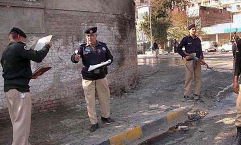 Leaders of Hindu General Panchayat and Chamber of Commerce Jacobabad on Wednesday gave ultimatum to police to arrest killers of Mahesh Kumar within 24 hours, else they will stage protests and observe shutter-down strike in the city. — File photo Leaders of Hindu General Panchayat and Chamber of Commerce Jacobabad on Wednesday gave ultimatum to police to arrest killers of Mahesh Kumar within 24 hours, else they will stage protests and observe shutter-down strike in the city. — File photo