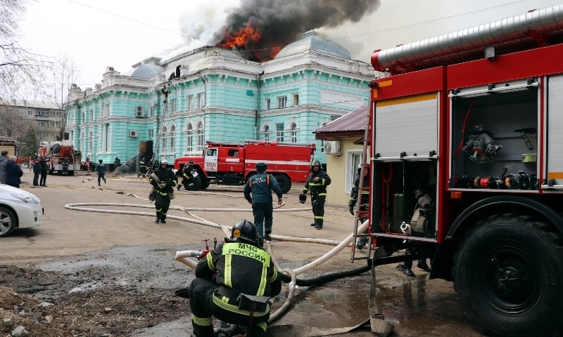 In this handout photo released by Russian Emergency Ministry Press Service, Emergency Ministry firefighters extinguish fire at the hospital in Blagoveshchensk on April 2. — AP In this handout photo released by Russian Emergency Ministry Press Service, Emergency Ministry firefighters extinguish fire at the hospital in Blagoveshchensk on April 2. — AP