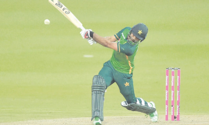JOHANNESBURG: Pakistan’s Fakhar Zaman drives during his brilliant innings of 193 in the second One-day International against South Africa at Wanderers Stadium on Sunday.—AFP JOHANNESBURG: Pakistan’s Fakhar Zaman drives during his brilliant innings of 193 in the second One-day International against South Africa at Wanderers Stadium on Sunday.—AFP
