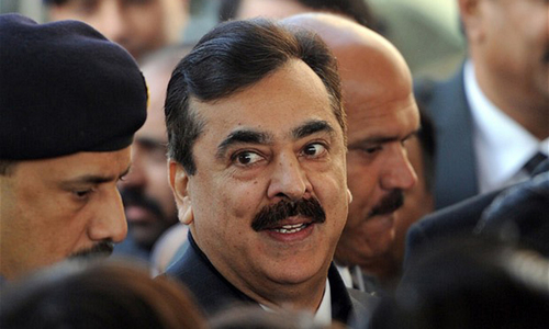 Syed Yousuf Raza Gilani challenged the dismissal of his petition against rejection of seven votes cast in his favour in the election of Senate chairman.  — AFP/File