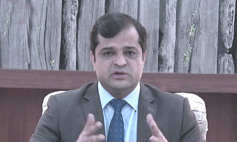 In this file photo, Balochistan government spokesperson Liaquat Shahwani  addresses the media. — DawnNewsTV/File