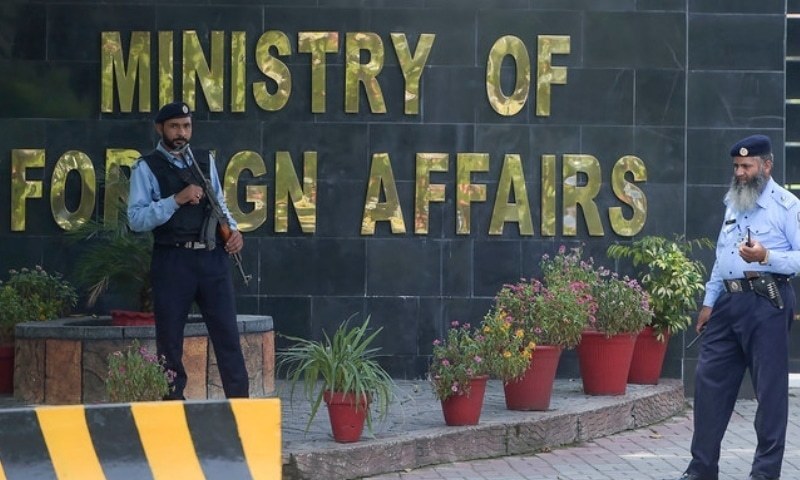 In this file photo, security guards stand outside the Ministry of Foreign Affairs in Islamabad. — AFP/File