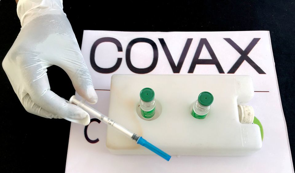 A nurse prepares to administer the AstraZeneca/Oxford Covid-19 vaccine under the Covax scheme. &mdash; Reuters/File