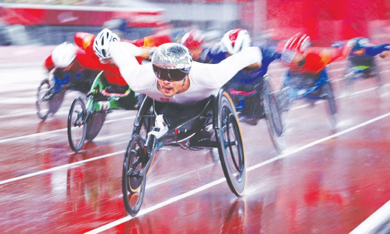 TOKYO: Marcel Hug of Switzerland competes to win gold in the men&rsquo;s 800m T54 final of the Tokyo Paralympics at the Olympic Stadium on Thursday.&mdash;Reuters