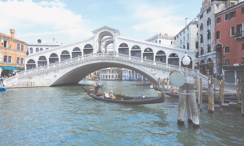 PICTURE shows the iconic Rialto Bridge in Venice, which was officially unveiled on Tuesday after completion of the restoration work started in 2012.&mdash;Reuters