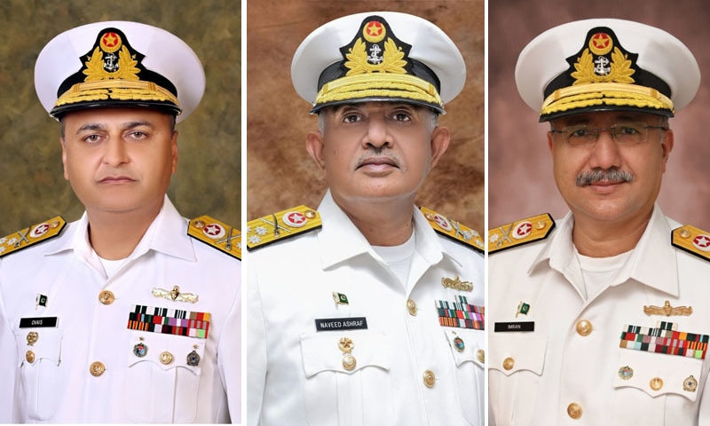 دائیں سے بائیں: وائس ایڈمرل عمران احمد، وائس ایڈمرل نوید اشرف، وائس ایڈمرل اویس احمد بلگرامی&mdash;تصاویر: پاک بحریہ