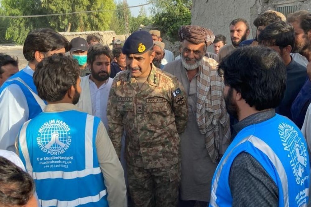 Balochistan Corps Commander Lieutenant General Sarfraz Ali visits earthquake-hit areas of Harnai. — Photo courtesy: Radio Pakistan