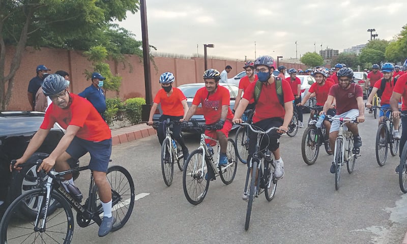 is riding a bike good for your heart