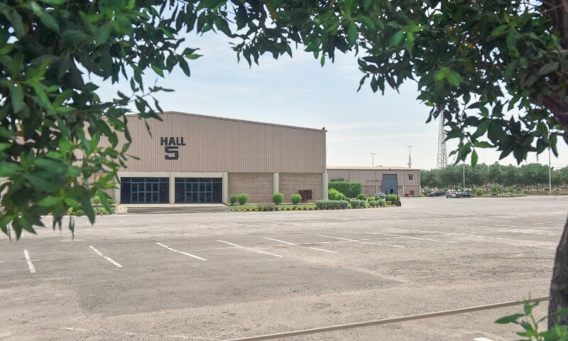 A file photo of the field isolation hospital set up at the Karachi Expo Centre. — White Star/File