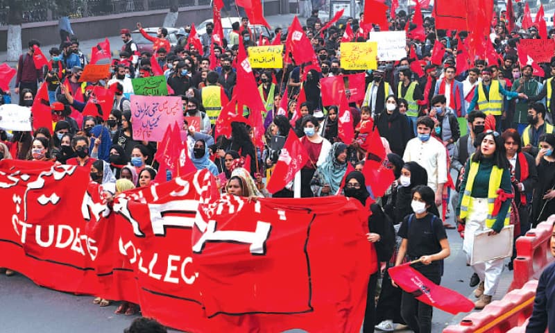 Students and different labour unions participate in a solidarity march for students rights on The Mall. — White Star / M Arif