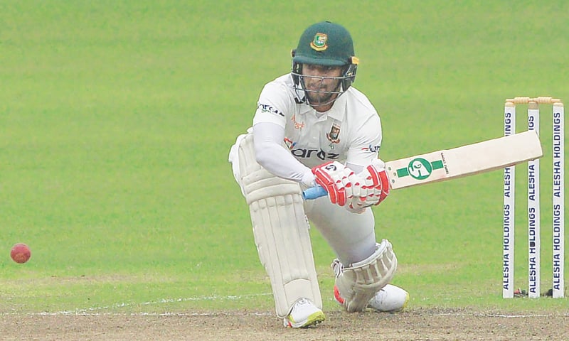 BANGLADESH’S Shakib Al Hasan goes for a shot.—AFP