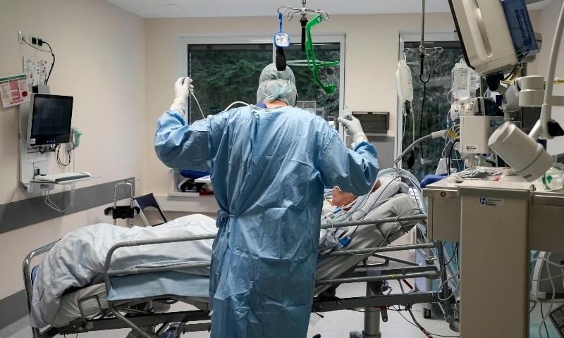 An intubated Covid-19 patient gets treatment at the intensive care unit at the Westerstede Clinical Centre, a military-civilian hospital in Westerstede, northwest Germany on Dec 17. — AP