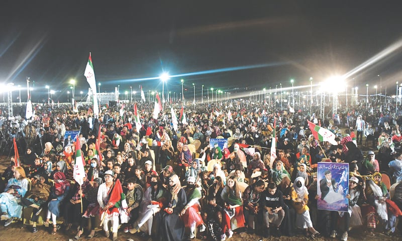 MOHAJIR Qaumi Movement workers and supporters listen to their leader, Afaq Ahmed, at Bagh-i-Jinnah on Sunday.—Photo by Faysal Mujeeb / White Star