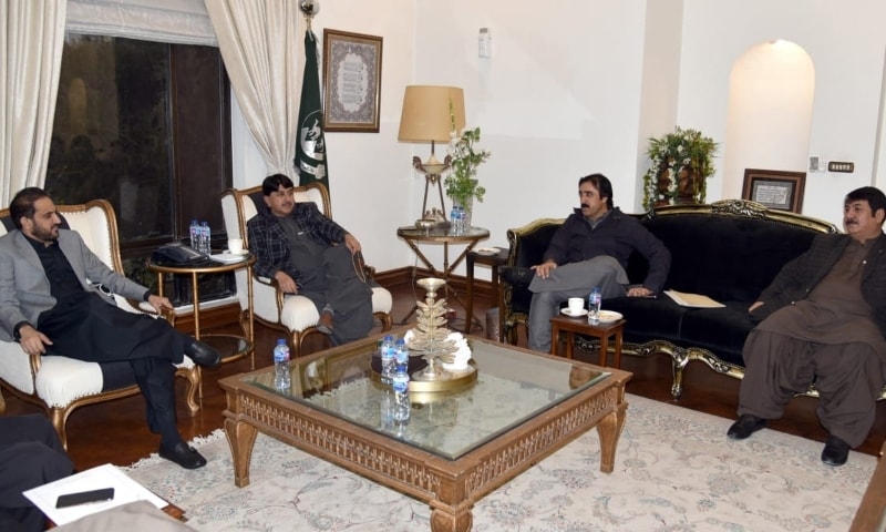 Balochistan Chief Minister Mir Abdul Qudoos Bizenjo (L) meets provincial ministers on Sunday. — Government of Balochistan Twitter Balochistan Chief Minister Mir Abdul Qudoos Bizenjo (L) meets provincial ministers on Sunday. — Government of Balochistan Twitter