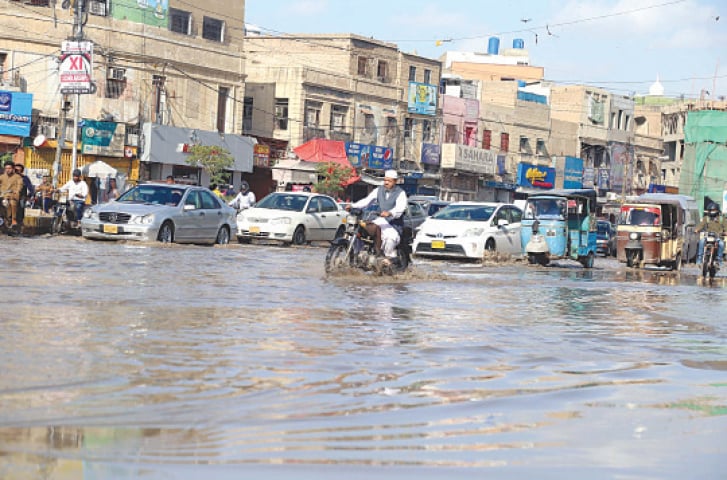 A view of flooded streets after a light shower on Tuesday morning.&mdash;Online / PPI