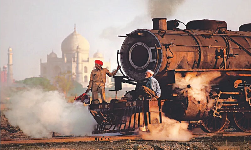 Train in Agra