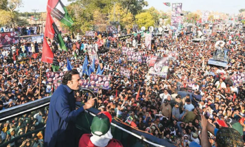 BILAWAL Bhutto-Zardari addresses marchers in Hyderabad.—Dawn