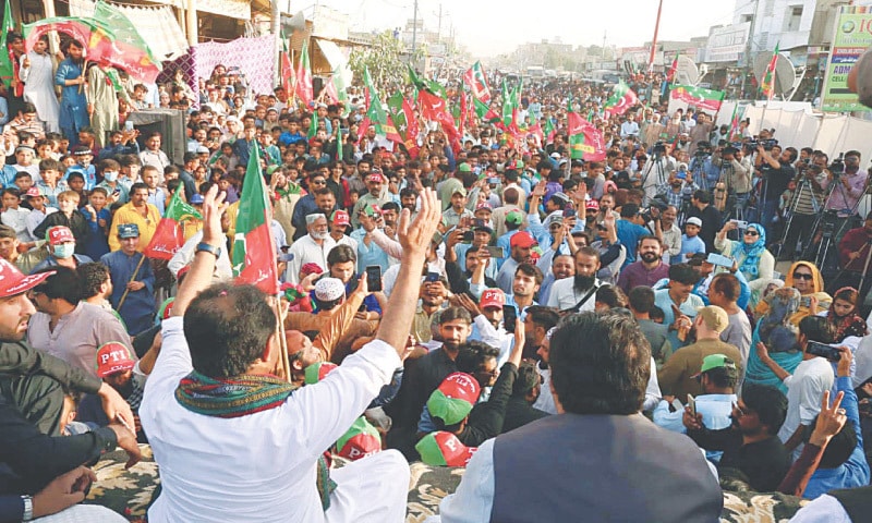 Pakistan Tehreek-i-Insaf leader Haleem Adil Sheikh speaks at a party rally in Malir on Sunday.&mdash;PPI