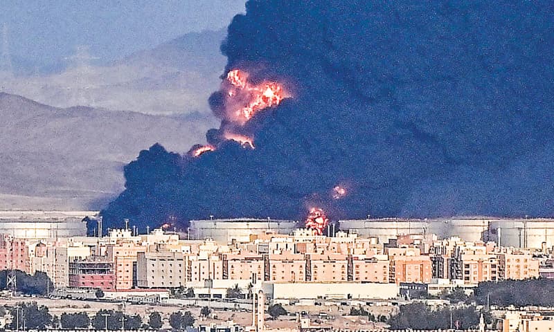 SMOKE billows from an oil storage facility in Saudi Arabia’s Red Sea coastal city of Jeddah on Friday.— AFP