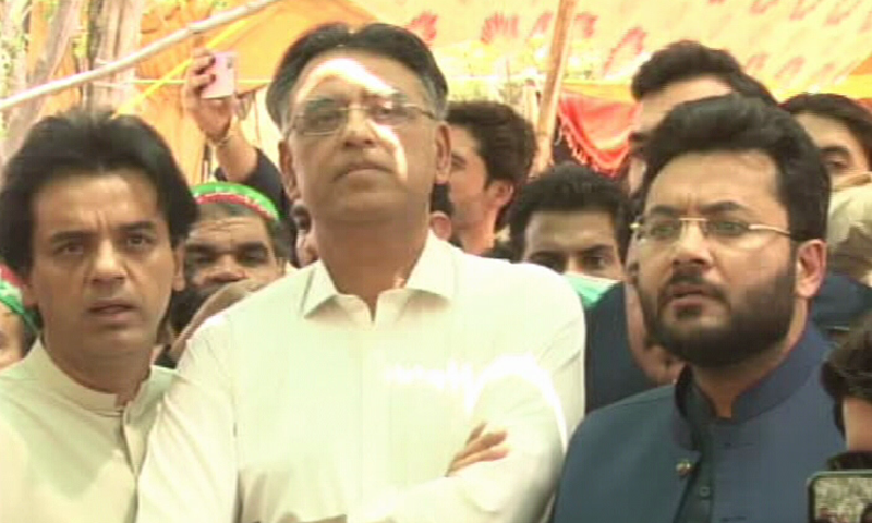 PTI secretary general Asad Umar speaks to the media in Islamabad on Saturday. — DawnNewsTV