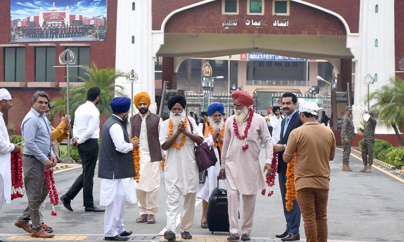 Sikh pilgrims arrived in Pakistan on Tuesday through Wagah border. &mdash; APP