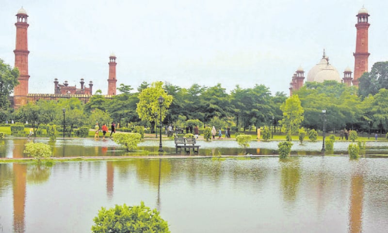 Rainwater accumulates at Greater Iqbal Park. — APP Rainwater accumulates at Greater Iqbal Park. — APP