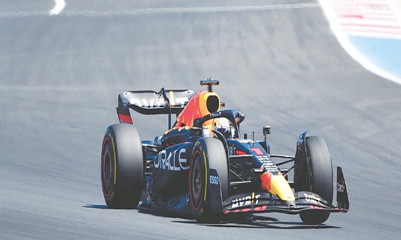 LE CASTELLET: Red Bull Racing’s Max Verstappen in action during the French F1 Grand Prix at the Circuit Paul-Ricard on Sunday.—AFP LE CASTELLET: Red Bull Racing’s Max Verstappen in action during the French F1 Grand Prix at the Circuit Paul-Ricard on Sunday.—AFP