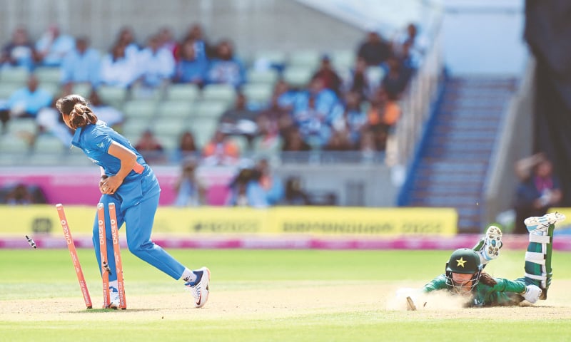 BIRMINGHAM: Pakistan tailender Diana Baig (R) fails to make her ground as India’s Yastika Bhatia runs her out during their Commonwealth Games Twenty20 match at Edgbaston on Sunday.—AFP