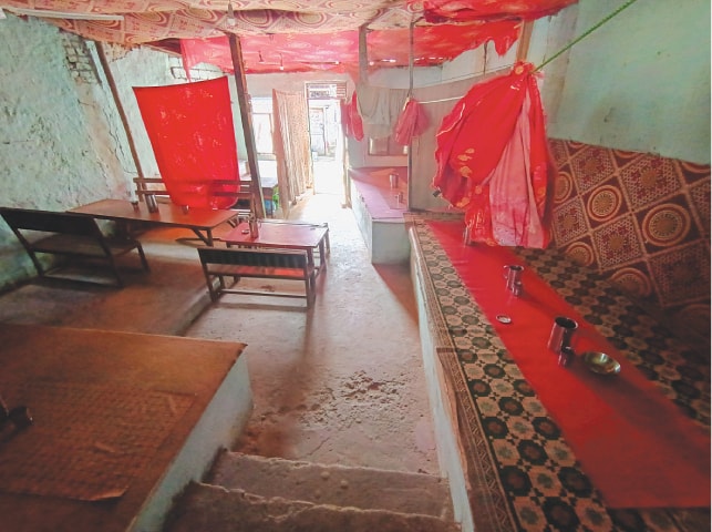 The family or women&rsquo;s dining area